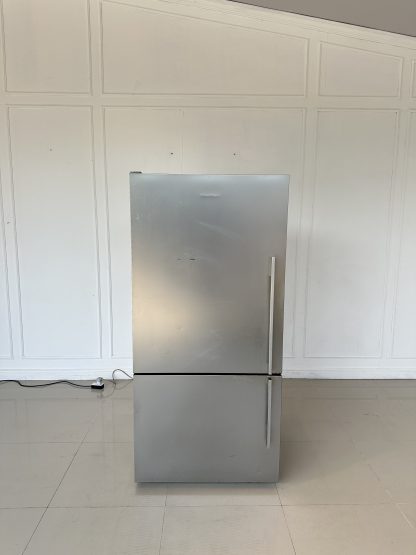 ตู้เย็น 2 ประตู แบรนด์ Fisher & Paykel รุ่น E522BRXFD5S