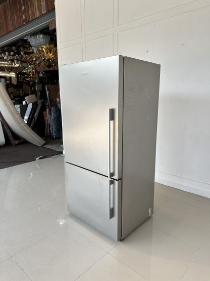 ตู้เย็น 2 ประตู แบรนด์ Fisher & Paykel รุ่น E522BRXFD5S