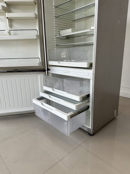 ตู้เย็น 2 ประตู แบรนด์ Fisher & Paykel รุ่น E522BRXFD5S