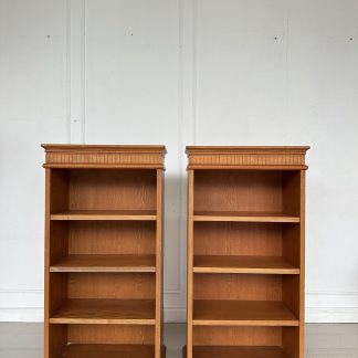 ชั้นโชว์ 4 ช่องวางของ โคร…