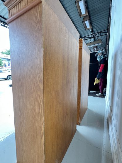 ชั้นโชว์ 4 ช่องวางของ โครงไม้จริงสีน้ำตาล