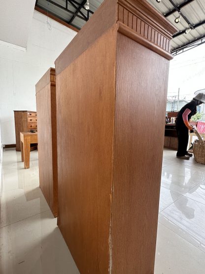 ชั้นโชว์ 4 ช่องวางของ โครงไม้จริงสีน้ำตาล