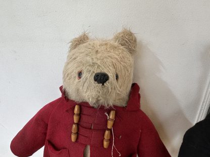 ตุ๊กตาหมีวินเทจ Paddington Bear ชุดกันฝนรองเท้าบูด และ ชุดนักฟุตบอล