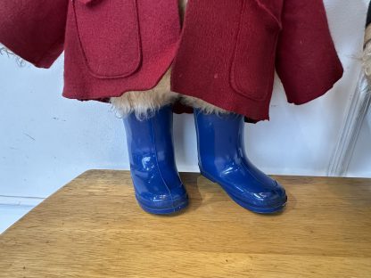 ตุ๊กตาหมีวินเทจ Paddington Bear ชุดกันฝนรองเท้าบูด และ ชุดนักฟุตบอล