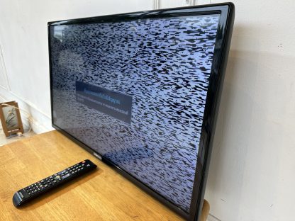 ทีวี แบรนด์ SAMSUNG LED TV รุ่น HG32AA470PR ขนาด 32 นิ้ว