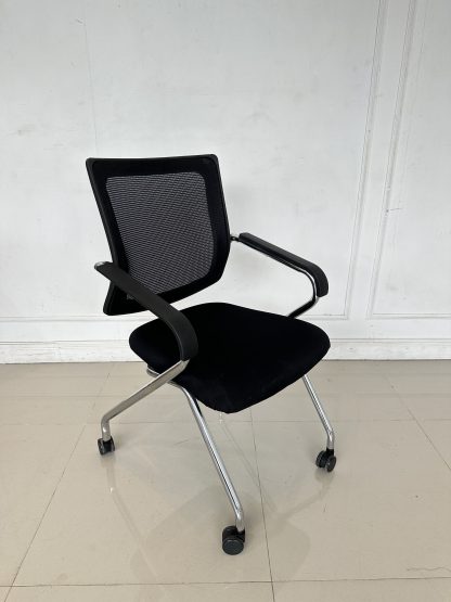 เก้าอี้สำนักงาน แบรนด์ PERFECT WORKING SOLUTION