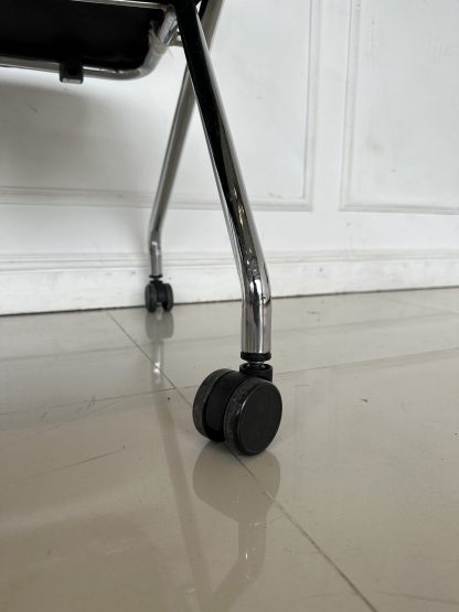 เก้าอี้สำนักงาน แบรนด์ PERFECT WORKING SOLUTION