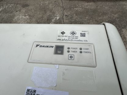 เครื่องปรับอากาศ แบรนด์ Daikin แรุ่ FHNQ36NV2S ขนาด 37,500 BTU