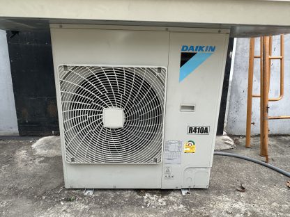 เครื่องปรับอากาศ แบรนด์ Daikin แรุ่ FHNQ36NV2S ขนาด 37,500 BTU
