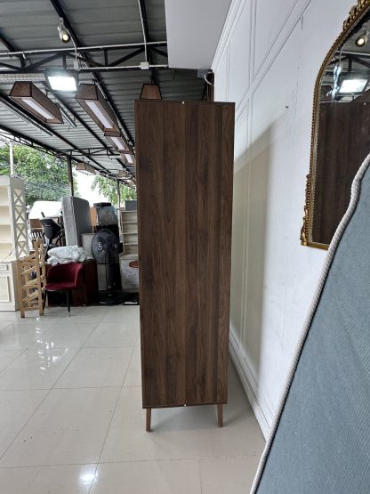 ตู้เสื้อผ้า 4 บานเปิด 2 ลิ้นชัก โครงไม้ MDF สีน้ำตาลลายไม้
