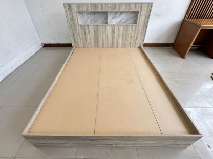 เตียง ขนาด 5 ฟุต โครงไม้ MDF สีบีชลายไม้