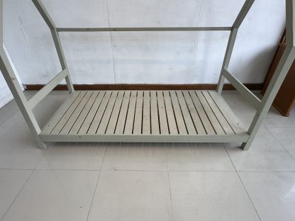 เตียงเด็ก ขนาด 3 ฟุต ทรงบ้าน พร้อมฟูกโฟม แบรนด์ IKEA รุ่น MALFORS