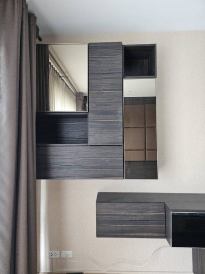 ชุดตู้ติดผนัง ตู้ A และ E หน้าบานกระจกขอบอลูมิเนียม โครงไม้ MDF สีน้ำตาลลายไม้