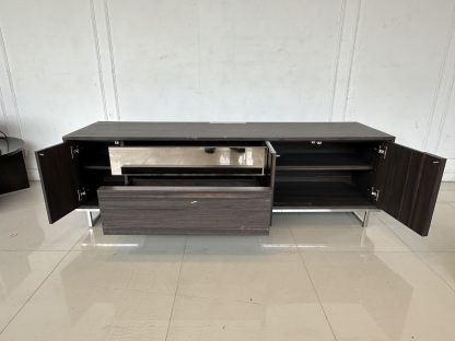 ตู้วางทีวี 3 บานเปิด 2 ลิ้นชัก แบรนด์ SB FURNITURE