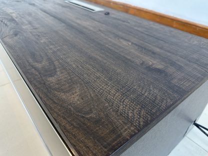 ตู้วางทีวีติดผนัง 3 ลิ้นชัก โครงไม้ MDF สีน้ำตาลลายไม้