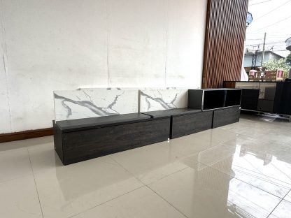 ชุดตู้วางทีวีติดผนัง พร้อมชั้นโชว์ แบรนด์ SB FURNITURE