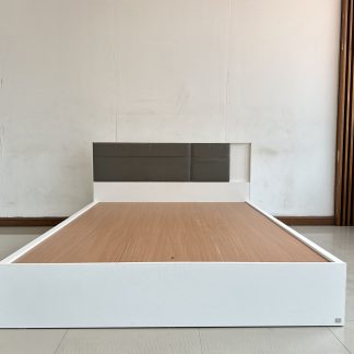 เตียง ขนาด 5 ฟุต โครงไม้ MDF สีบีชลายไม้