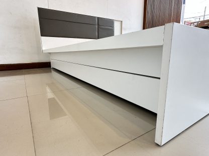 เตียง ขนาด 5 ฟุต แบรนด์ SB FURNITURE