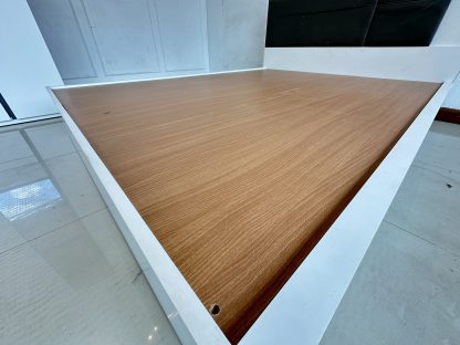 เตียง ขนาด 5 ฟุต แบรนด์ SB FURNITURE