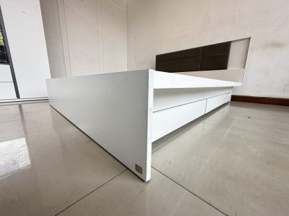 เตียง ขนาด 5 ฟุต แบรนด์ SB FURNITURE