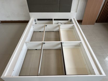 เตียง ขนาด 5 ฟุต แบรนด์ SB FURNITURE