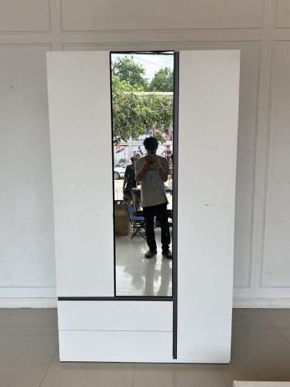ตู้เสื้อผ้า แบรนด์ SB FURNITURE 3 บานเปิด 2 ลิ้นชัก