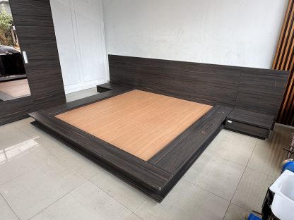 เตียง ขนาด 6 ฟุต แบรนด์ SB FURNITURE พร้อมตู้ข้างเตียง 1 ลิ้นชัก ซ้ายและขวา
