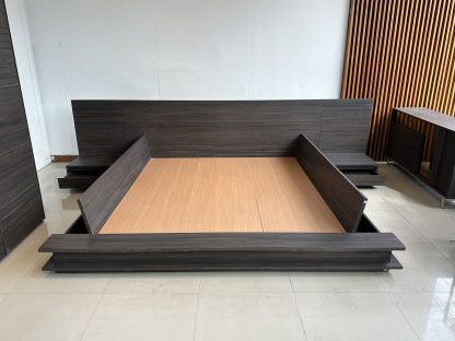 เตียง ขนาด 6 ฟุต แบรนด์ SB FURNITURE พร้อมตู้ข้างเตียง 1 ลิ้นชัก ซ้ายและขวา