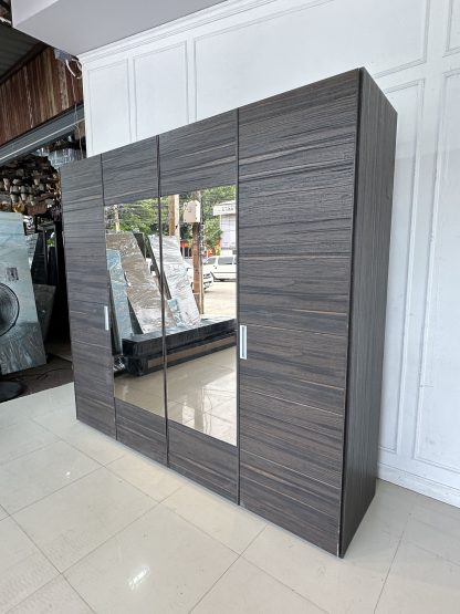 ตู้เสื้อผ้า 2 บานพับกระจกเงาสีชา แบรนด์ SB FURNITURE