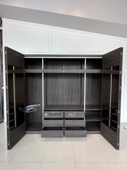 ตู้เสื้อผ้า 2 บานพับกระจกเงาสีชา แบรนด์ SB FURNITURE