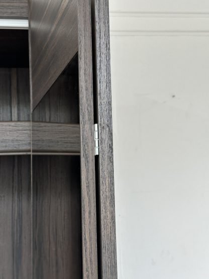 ตู้เสื้อผ้า 2 บานพับกระจกเงาสีชา แบรนด์ SB FURNITURE