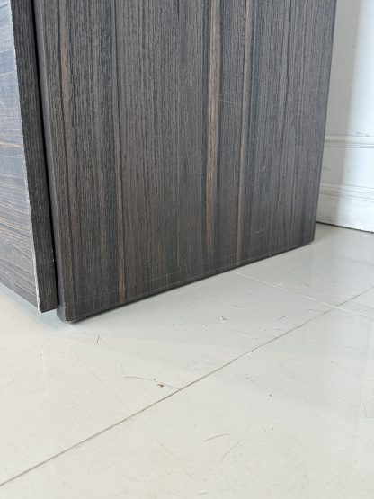 ตู้เสื้อผ้า 2 บานพับกระจกเงาสีชา แบรนด์ SB FURNITURE