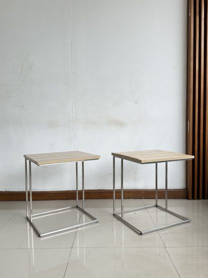 โต๊ะข้าง ท็อปไม้ MDF สีบีชลายไม้ โครงขาสแตนเลส