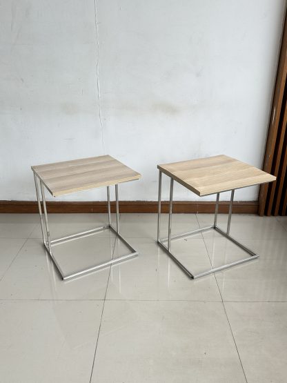 โต๊ะข้าง ท็อปไม้ MDF สีบีชลายไม้ โครงขาสแตนเลส
