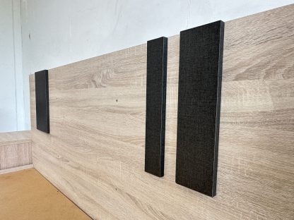 เตียง ขนาด 5 ฟุต โครงไม้ MDF สีบีชลายไม้ พร้อมตู้ข้างเตียง 2 ใบ