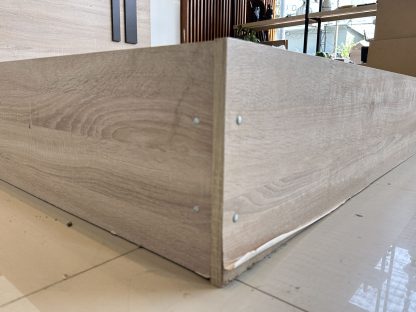 เตียง ขนาด 5 ฟุต โครงไม้ MDF สีบีชลายไม้ พร้อมตู้ข้างเตียง 2 ใบ