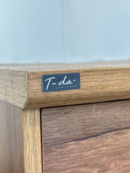 ตู้ข้างเตียง 2 ลิ้นชัก แบรนด์ T-DA FURNITURE