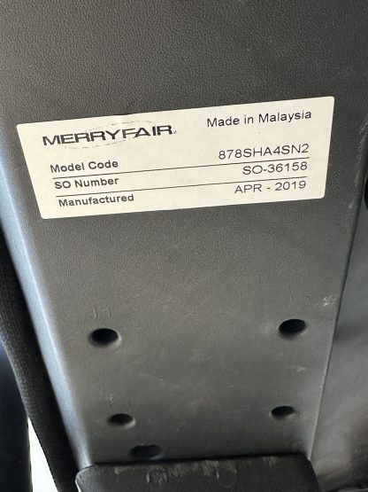 เก้าอี้สำนักงาน แบรนด์ MERRYFAIR เบาะผ้าตาข่ายสีดำ มีพักคอ