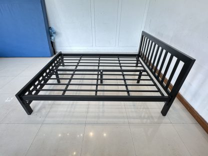 เตียงเหล็ก ขนาด 5 ฟุต ตีระแนงสีดำ