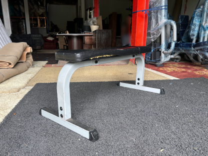 3 ม้านั่งเวทแบบราบ (Flat Bench)