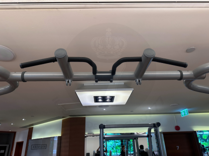 19 เครื่องฝึกดึงหลังบน แบรนด์ Technogym (Cable Crossover 2 Station)