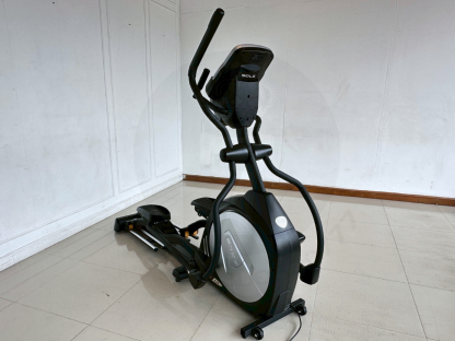 14 เครื่องเดินวงรี แบรนด์ SOLE Elliptical รุ่น E35