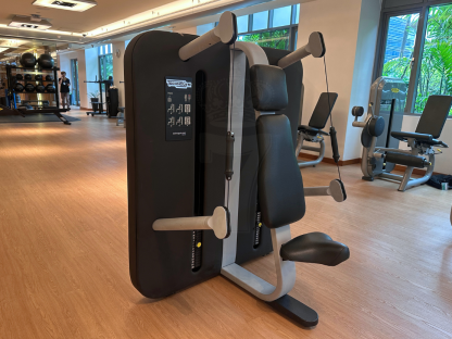 13 เครื่องฝึกกล้ามเนื้อส่วนบน แบรนด์ Technogym (Kinesis Press)