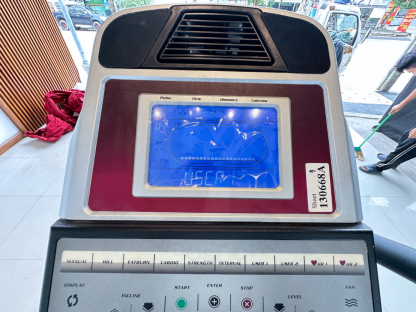 14 เครื่องเดินวงรี แบรนด์ SOLE Elliptical รุ่น E35