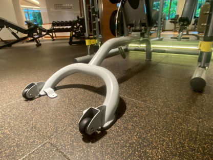 16 ม้านั่งยกน้ำหนักปรับระดับได้ (Adjustable Bench)