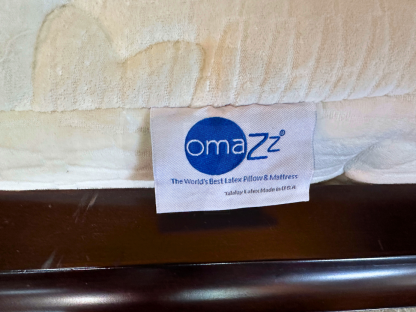 24 ฟูกที่นอนขนาด 5 ฟุต แบรนด์ OmaZz รุ่น Felton Creek