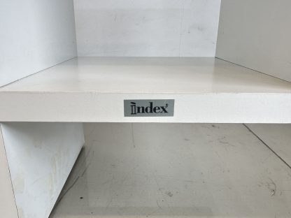 ชั้นโชว์ แบรนด์ INDEX รุ่น TROPICAL โครงไม้ MDF สีขาว