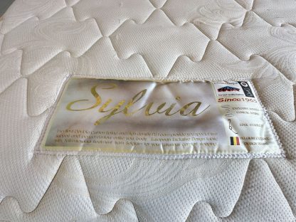 ที่นอนสปริง ขนาด 3.5 ฟุต แบรนด์ SYLUIA