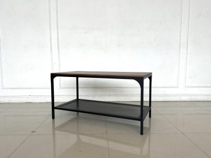 โต๊ะกลาง แบรนด์ IKEA รุ่น FJÄLLBO ท็อปไม้สนสีน้ำตาล