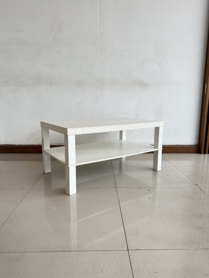 โต๊ะกลาง โครงไม้ MDF สีขาว